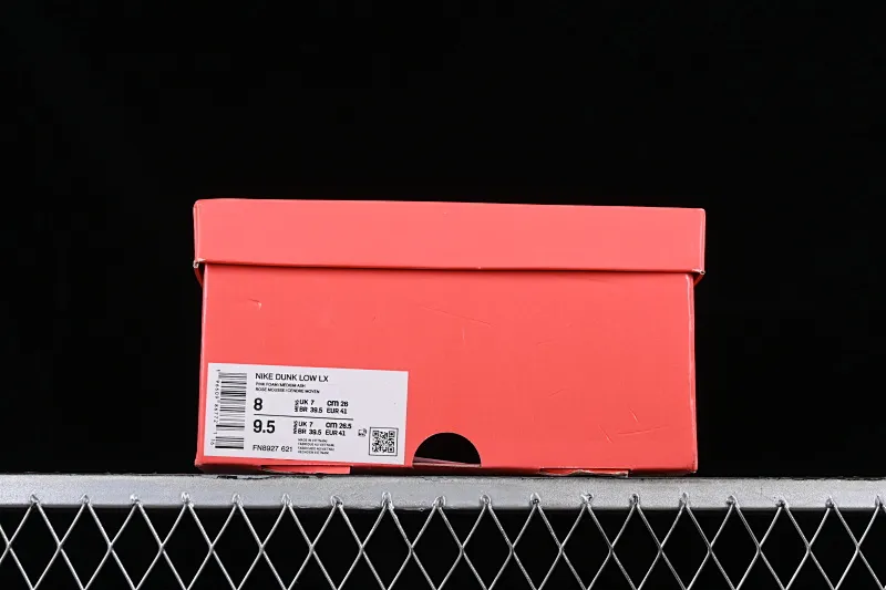 All categories Nk SB Dunk series Nk SB Dunk Low low-top sneakers Nk Dunk Low "Barbie" Barbie SB low-top sports and leisure sneakers FN8927-621